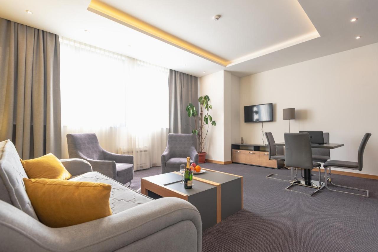 Hotel Stobex Loznica Luaran gambar